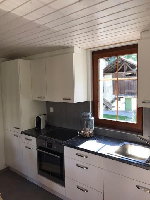 La Maisonnette : Charmante Maison Independante Salgesch 外观 照片