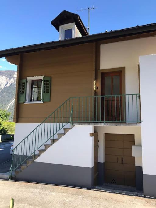 La Maisonnette : Charmante Maison Independante Salgesch 外观 照片