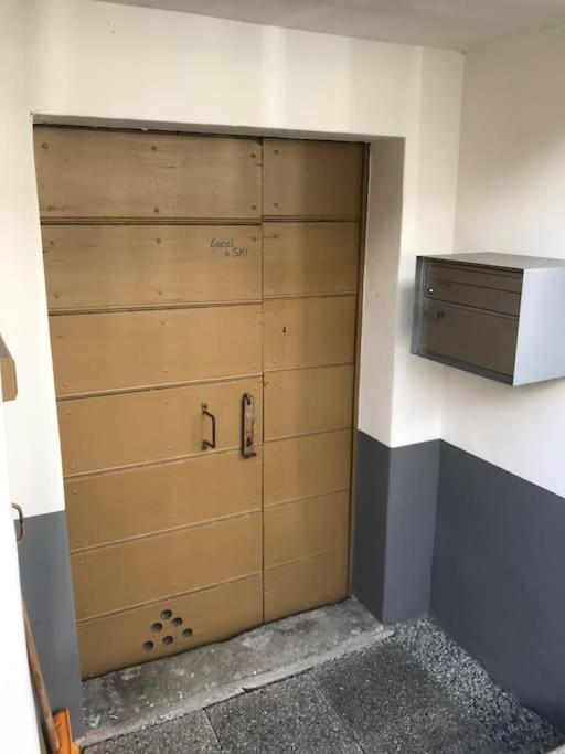 La Maisonnette : Charmante Maison Independante Salgesch 外观 照片